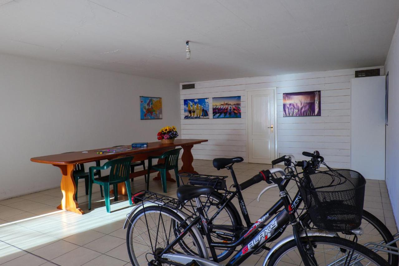 Residence Girasole Casa Gialla Colico Εξωτερικό φωτογραφία