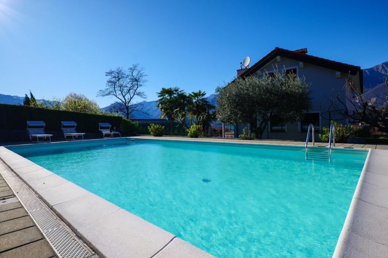 Residence Girasole Casa Gialla Colico Εξωτερικό φωτογραφία