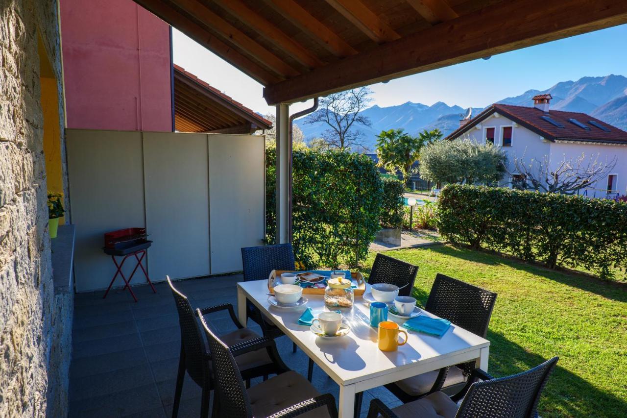 Residence Girasole Casa Gialla Colico Εξωτερικό φωτογραφία