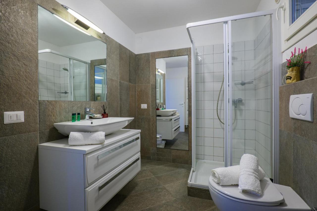Residence Girasole Casa Gialla Colico Εξωτερικό φωτογραφία